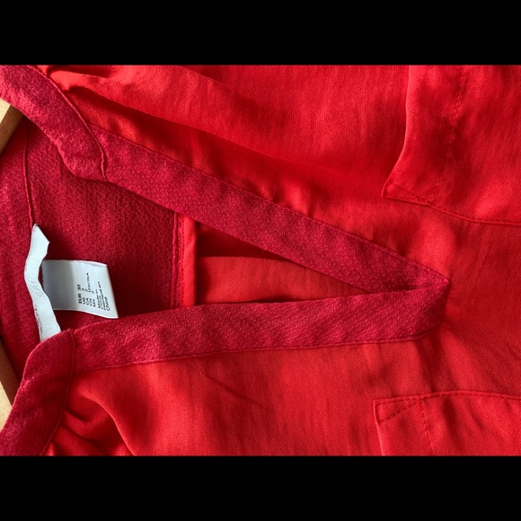 H&M Red 3/4 Sleeve Top - Picture 3 of 7